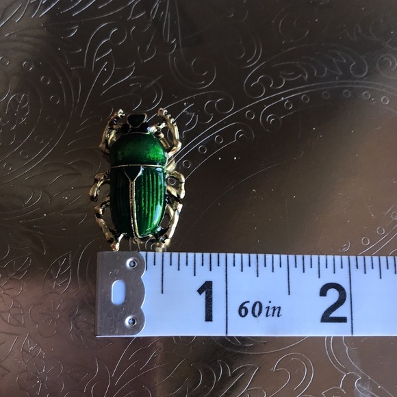 NWT Green metallic enamel scarab brooch/pin in goldtone, for scarf, hat, coat OS - Picture 12 of 12